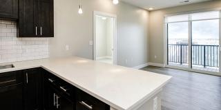 Artisan on 39th Gallery 68