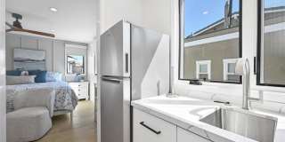 413 E Edgewater Avenue Gallery 30