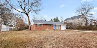 4512 LARK Lane Gallery 1