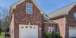 BEAUTIFUL CONDO, WALKING DISTANCE TO MTSU CAMPUS! Gallery 3