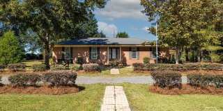 404 E First Street Gallery 1