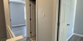 27 E RITTENHOUSE ST Gallery 21