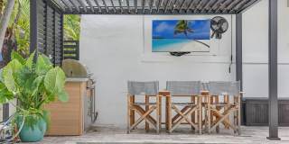 71 NE 46th St Gallery 25