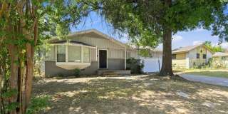 3 Bed 2 Bath Midtown Tulsa - Move-in Ready! Gallery 3