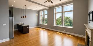 1470 W Carmen Avenue Gallery 2