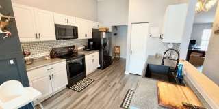 Deltona - 3 Bedroom, 2 Bathroom - POOL HOME - $2,750.00 Gallery 9