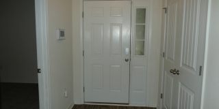 Spacious 4-Bedroom Home - Woodlands Gallery 4
