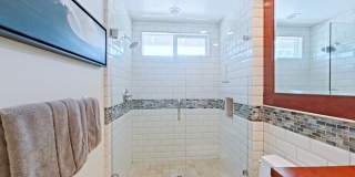 Long / Short term FURNISHED rental - Resort-Style 3 Bedroom Home with Casita Gallery 41