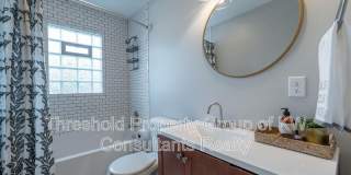 65 E 7th Avenue Gallery 37