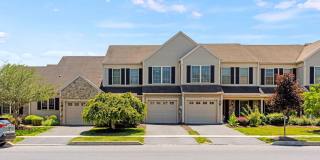 2080 DEER RUN Drive Gallery 1