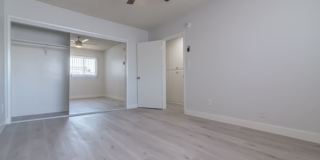 4060 Stevely Avenue Gallery 15