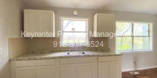Spacious 3 Bedroom with Updated Kitchen - Vouchers Welcome Gallery 7