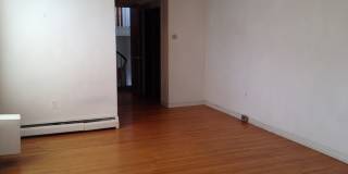 429 South 8th Street Gallery 3