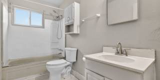 Charming 3BR House in Pontiac Gallery 10