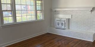 Chesterfield - Remolded 2 Bedroom, 1 Bath Gallery 1