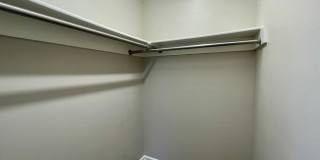 Fully updated, walking distance to UAMS Gallery 16