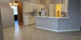 2210 Grove Dr Gallery 12