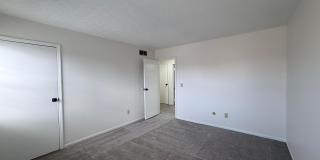 5372 Portland unit: 57 Gallery 13