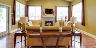 Affordable Housing - Winslow Pointe Gallery 14