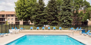 The Woods of Burnsville Gallery 39