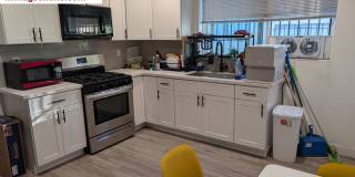 Private Bedroom w Personal Bathroom & Shower, shared student-oriented space **PET-FRIENDLY FLOOR** Gallery 8