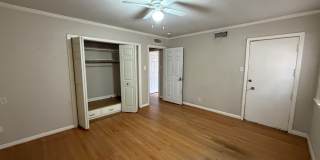3604 24th Street Gallery 17