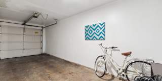 Sofi at Murrayhill Gallery 15