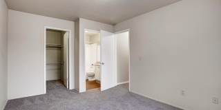 On the Green at Harbour Pointe Gallery 41