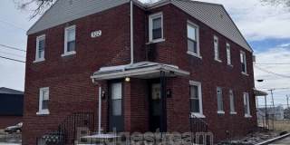 506 Middle St. Gallery 9