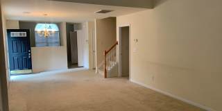 End Unit Townhome located in the Covington at Providence Subdivision! Gallery 6