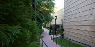 Broad & Washington Gallery 47