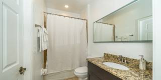 205 East Kirby Street Gallery 10