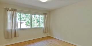 Spacious & Bright Home Close to Parks, Schools, Shopping and More! Gallery 9