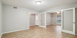 6106 VANCE JACKSON RD Gallery 17