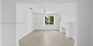 565 NW 44th St Gallery 5