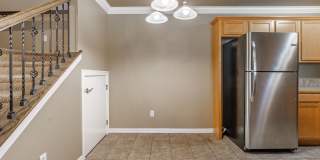 Great duplex in a great location Gallery 5