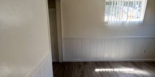 5 bed 3 bath w/ large rooms and backyard Gallery 7