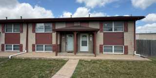 2422 W Savannah - 3 Bedroom, 2 Bathroom Townhome Gallery 1