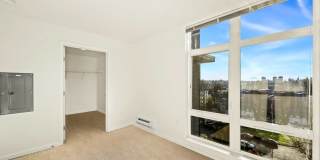 Green Lake Village Gallery 44