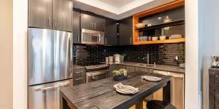 Pike Motorworks Apartments Gallery 12