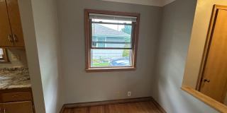 3 Bedroom Home in South Saint Paul Gallery 4