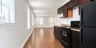 Charming Apartment complex Gallery 1