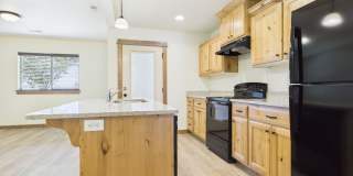 3 Bedroom End Unit Condo in Bozeman Gallery 4