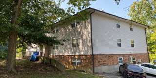 Newly Remodeled 2 Bedroom Apartment in Columbia Newly Remodeled 2 Bedroom Apartment in Columbia Gallery 1