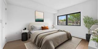71 GREENE Avenue Gallery 18
