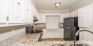 1328 Oak Terrace Gallery 7