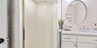 3737 Crayton Rd Gallery 24