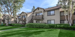 Spring Lakes Apartment Homes Gallery 16