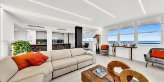 1147 Hillsboro Mile Gallery 1