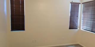 Easy Living in Coral Canyon! 3 Bedroom Home Gallery 5